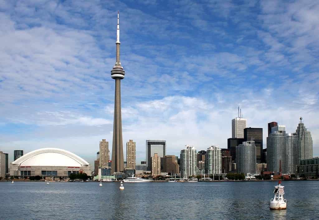 Cidades do Canada, Toronto