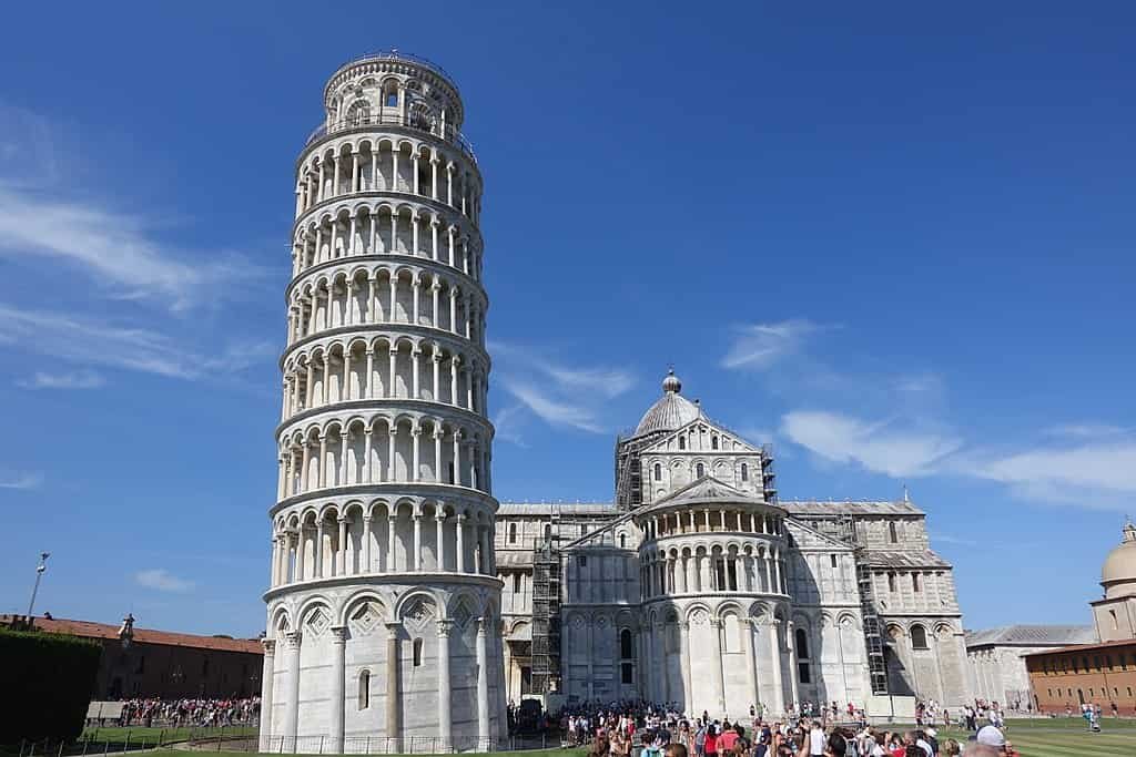 Pontos turísticos da Itália, Torre Inclinada de Pisa