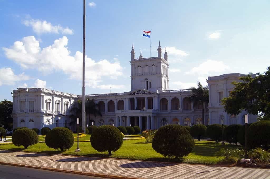 Pontos turísticos do Paraguai, Palácio de López