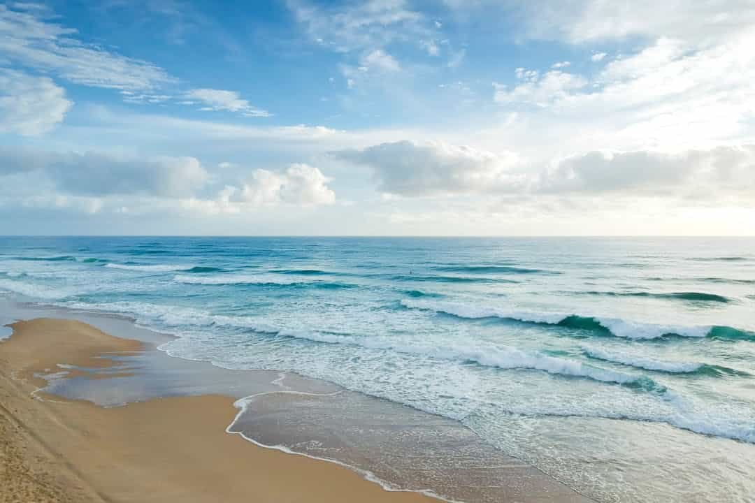 Praias em Ilha Grande, Praia do Abraão